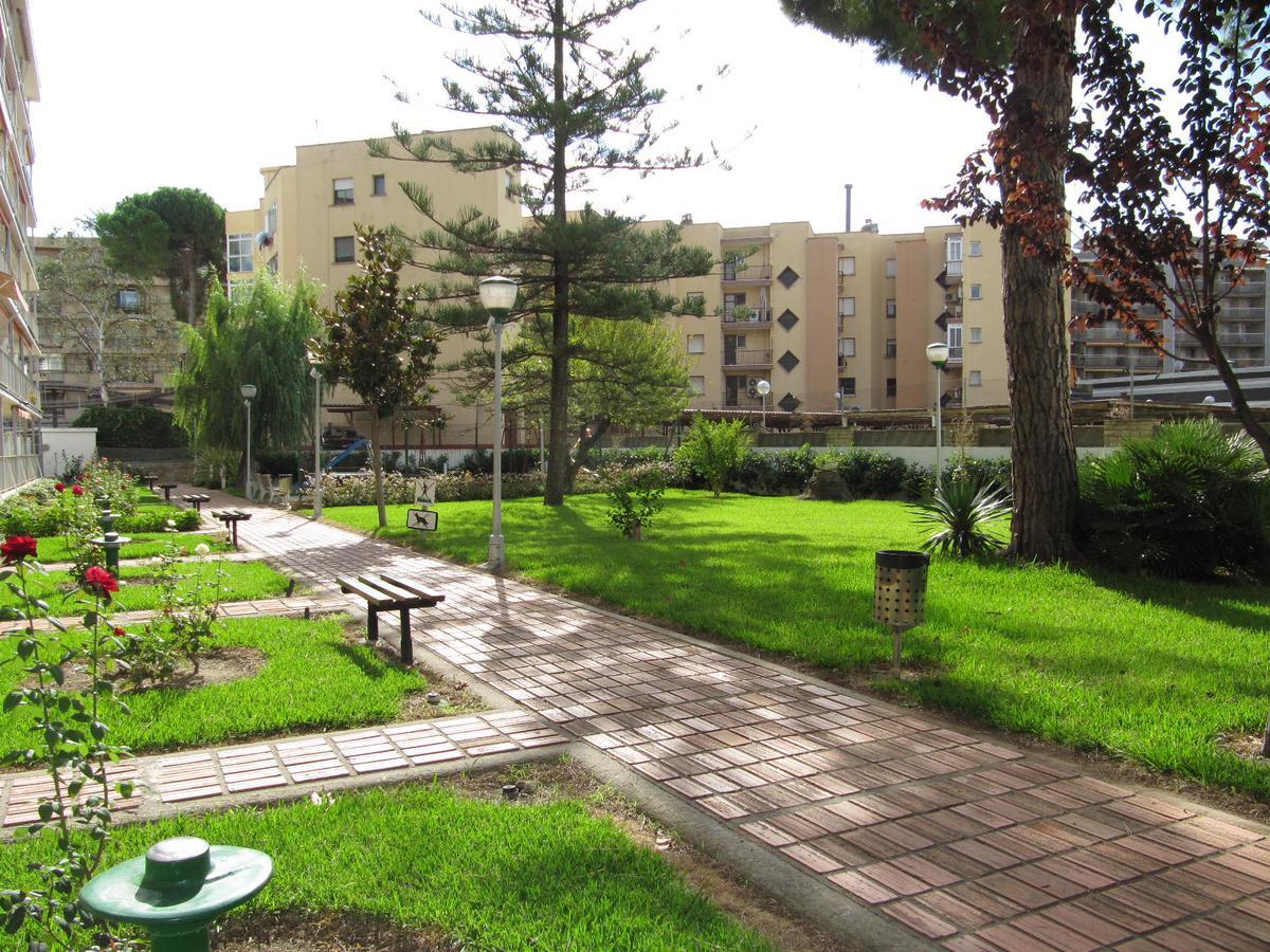 Apartamentos Hesperia / Alfonso I Palmyra Salou Exterior foto